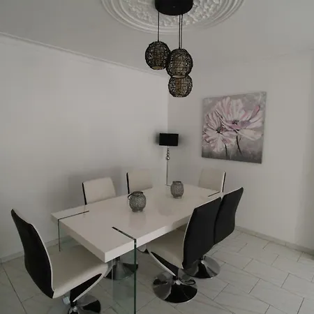 Apartamentosolpraia Vila Rosa T2 Διαμέρισμα *
